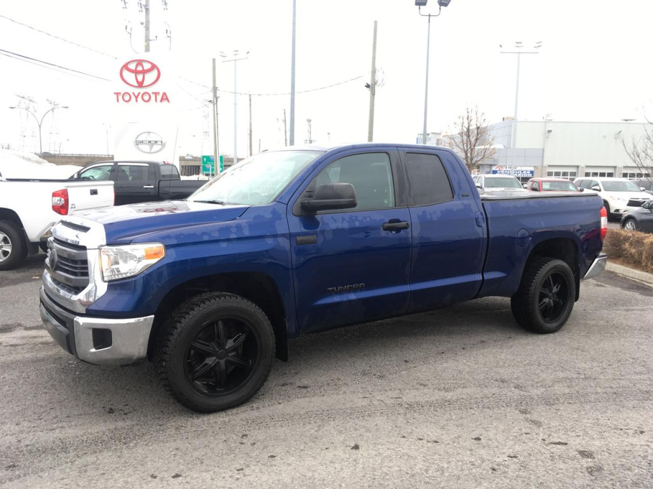 Used 2014 Toyota Tundra Sr 5.7l V8, 4x4 6 for sale in St-Hubert, QC