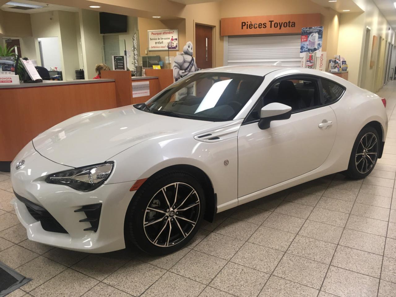 Used 2017 Toyota 86  for sale in St-Hubert, QC