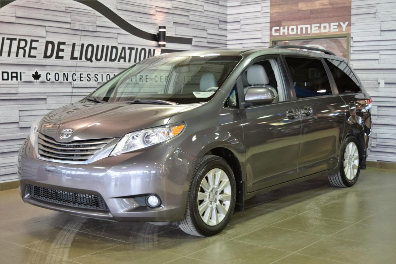 Used 2012 Toyota Sienna XLE+AWD+CUIR+TOIT for sale in Laval, QC