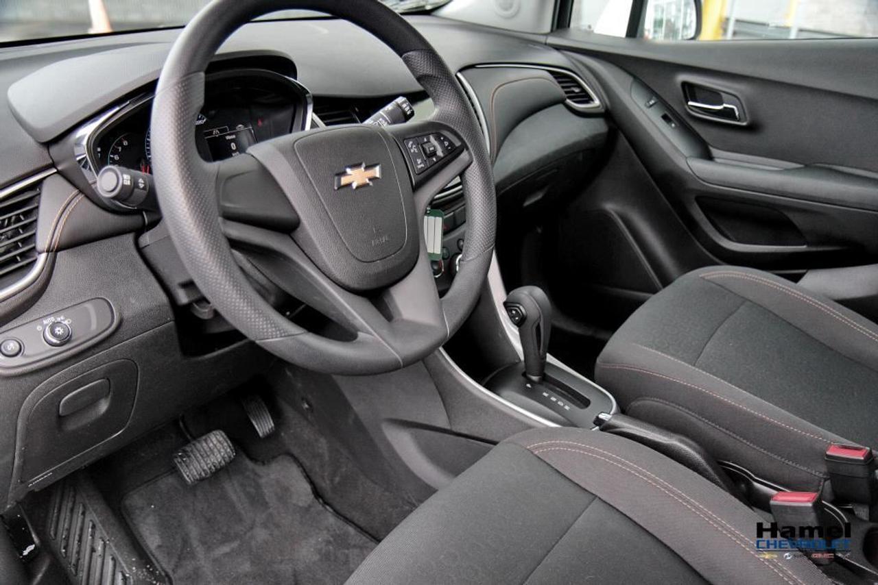 645394.11281316