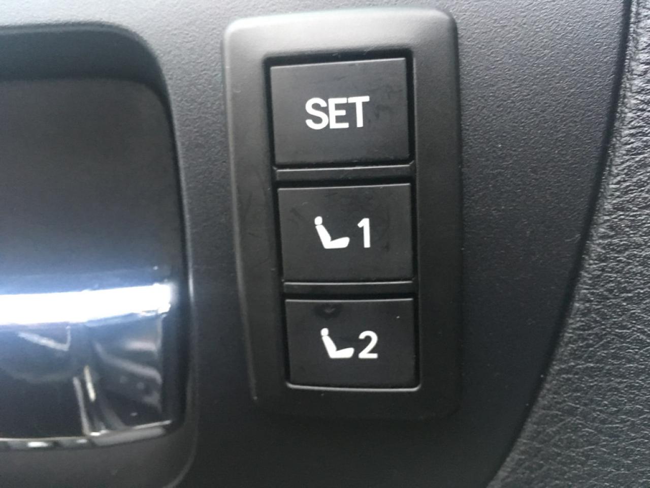 645469
