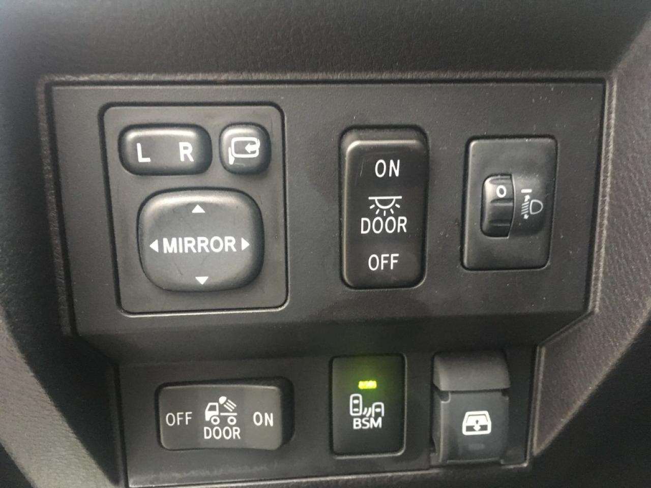 645469