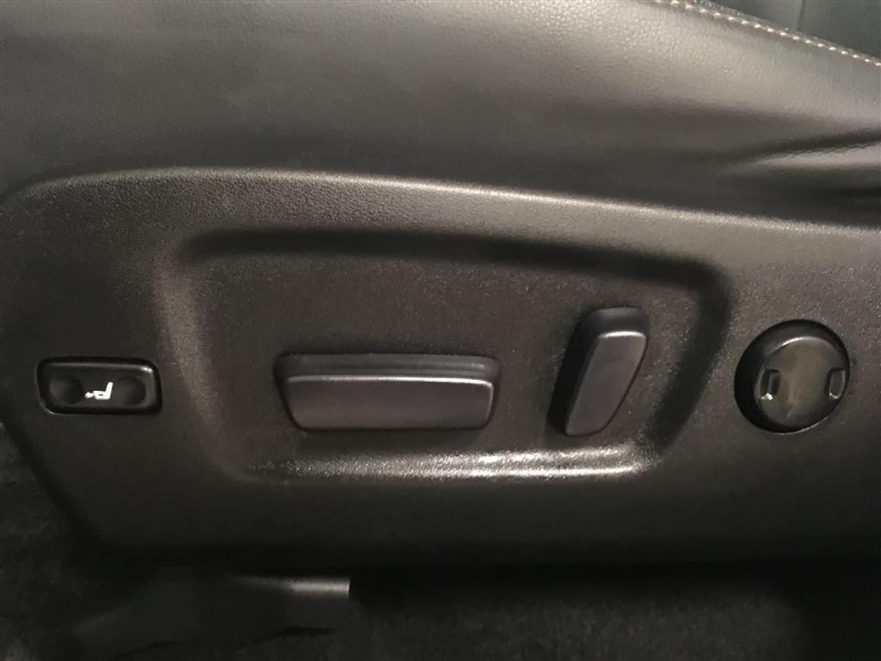 645481.11283099