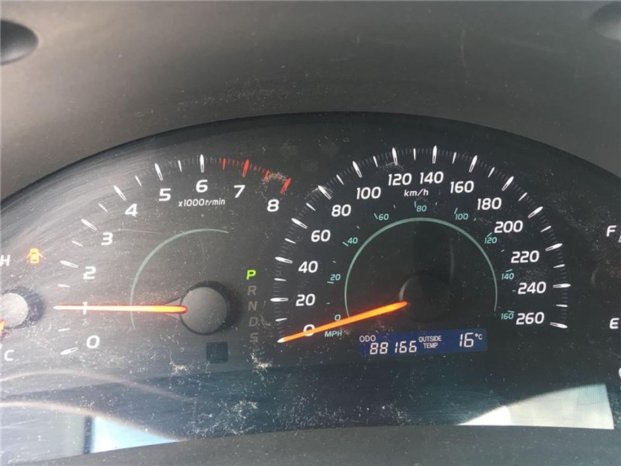 645503