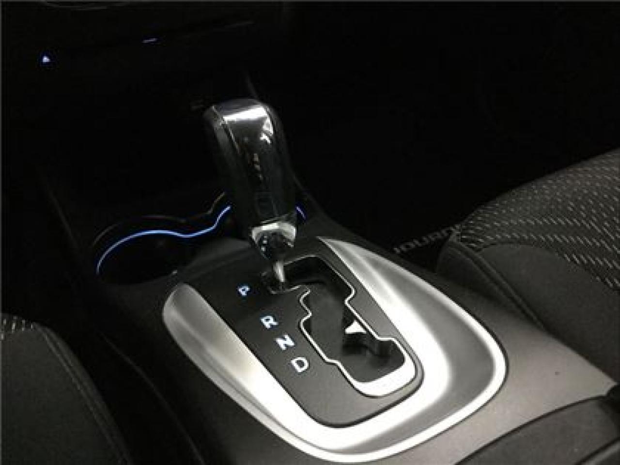 645596