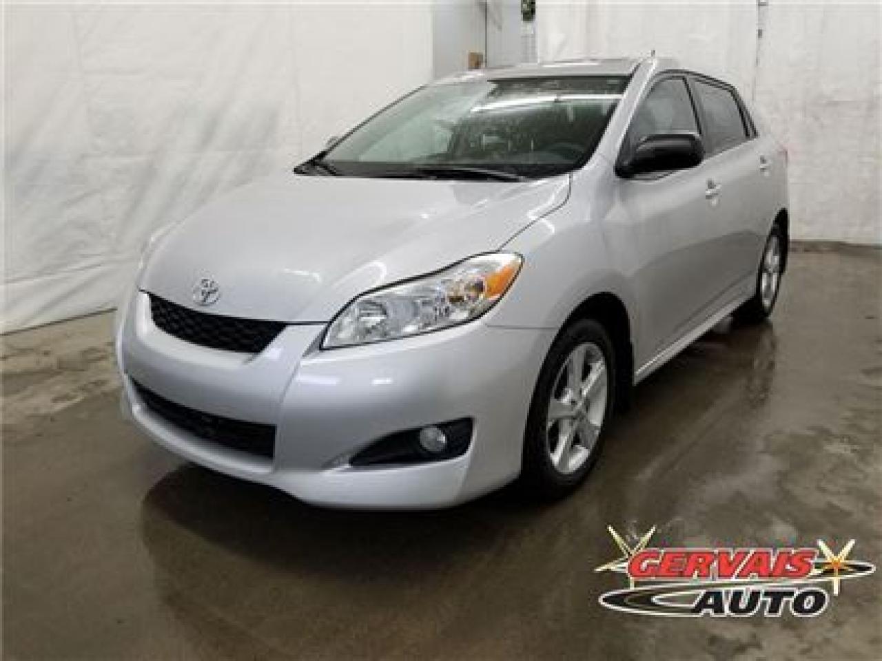 Used 2012 Toyota Matrix Touring T.ouvrant for sale in Shawinigan, QC