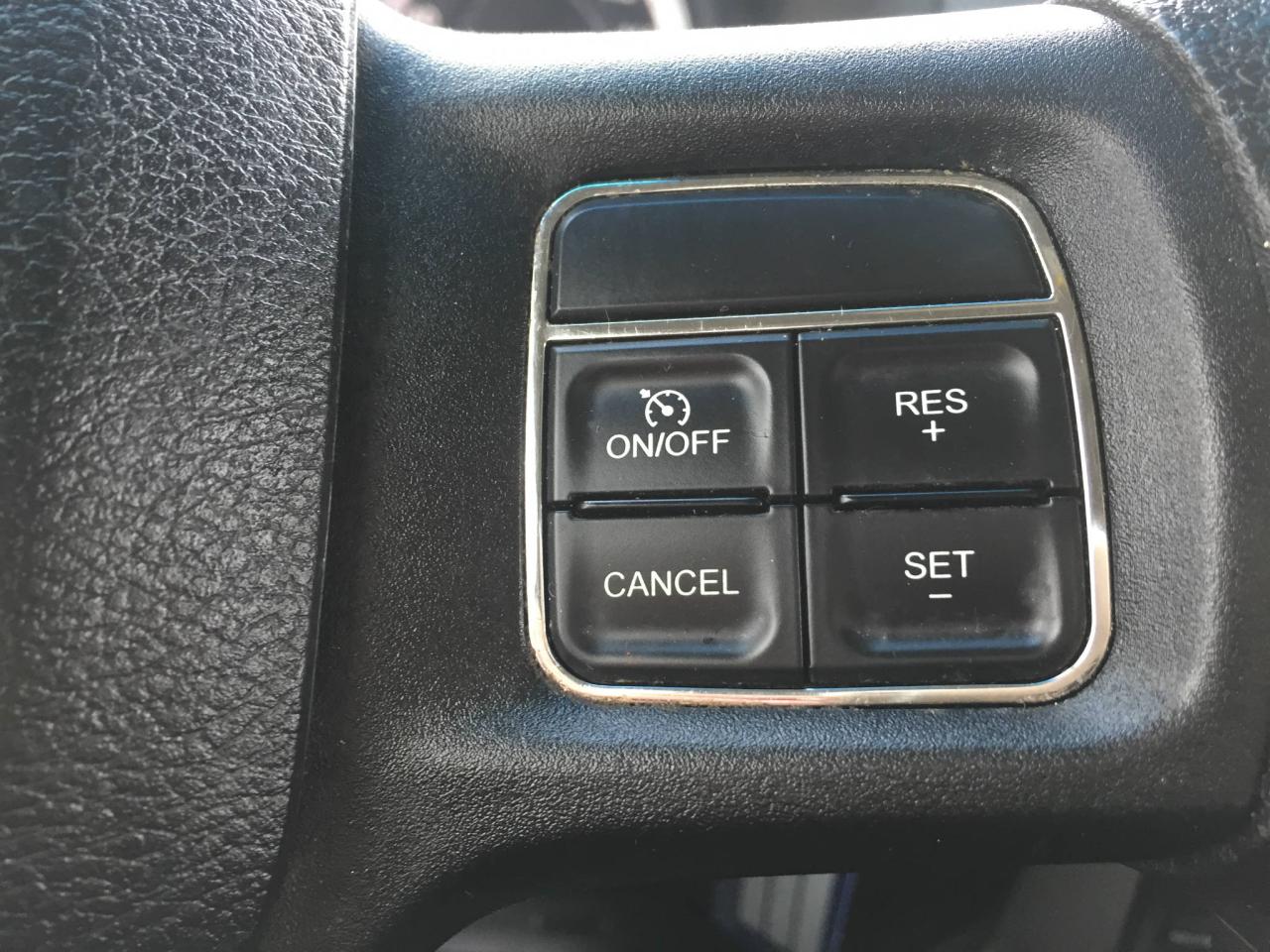 645694