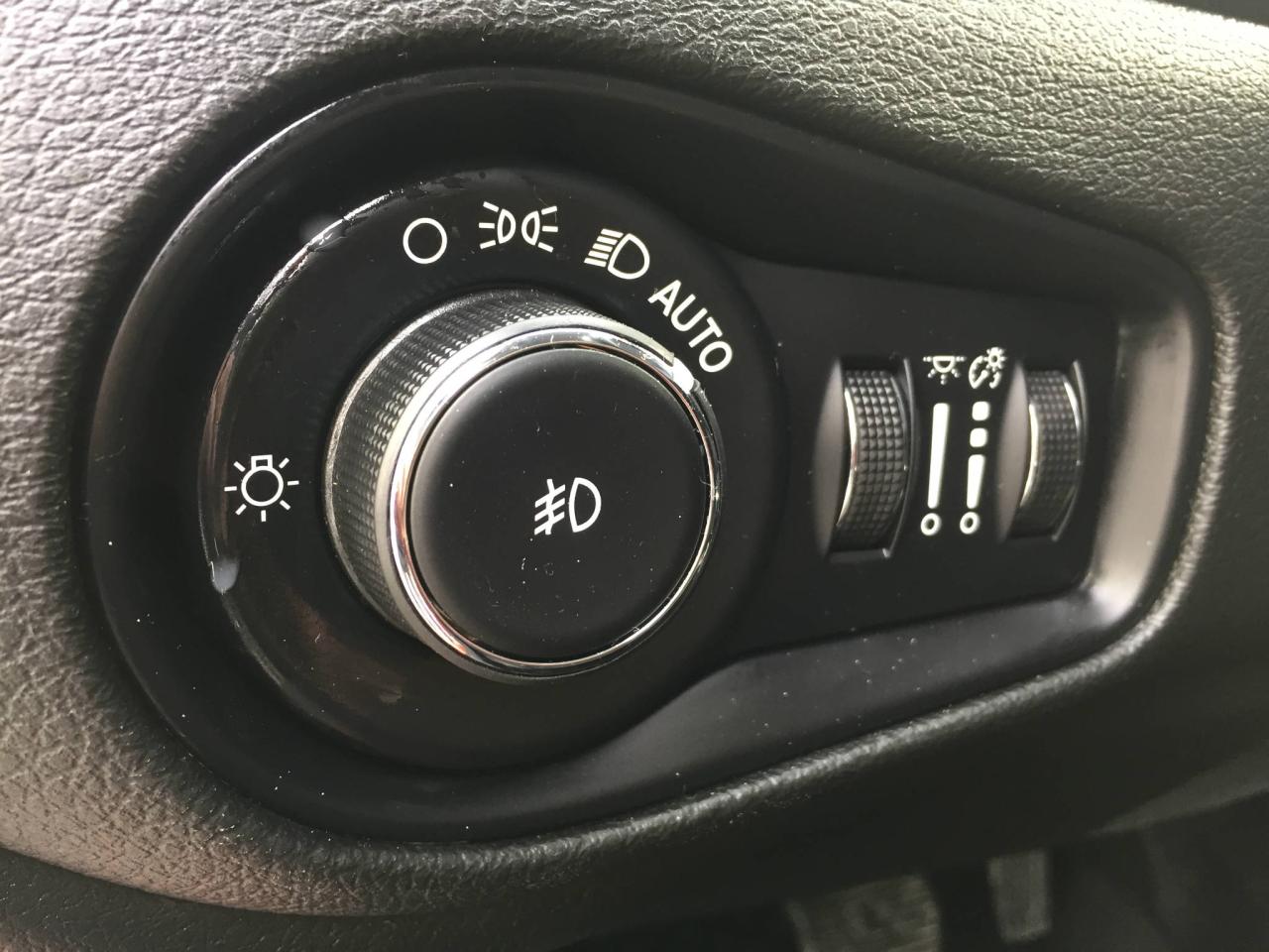 645711