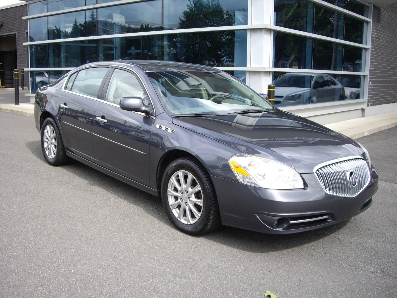 Used 2010 Buick Buick Lucerne Berline 4 portes CX-2 for sale in Montréal, QC