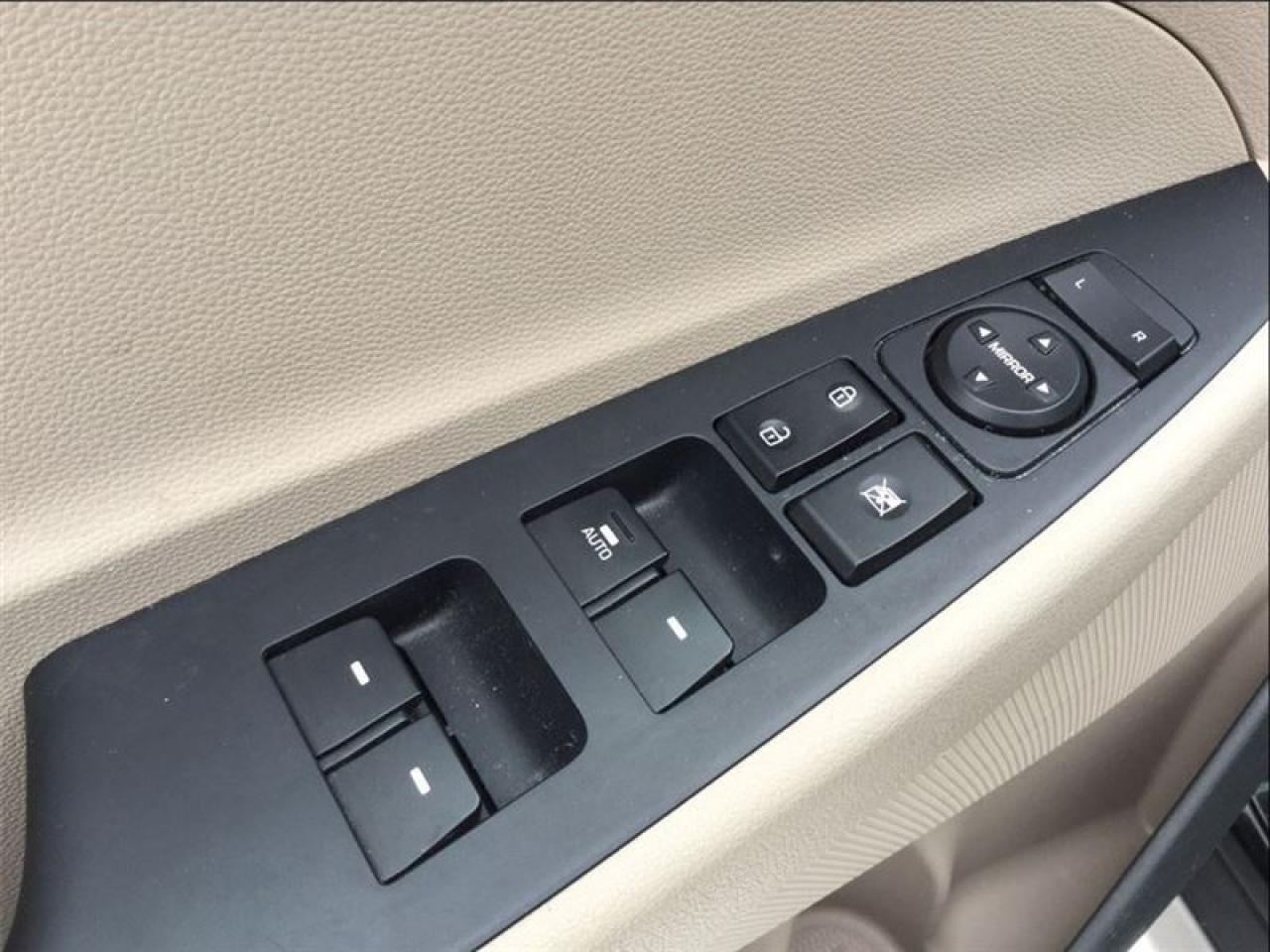 645716
