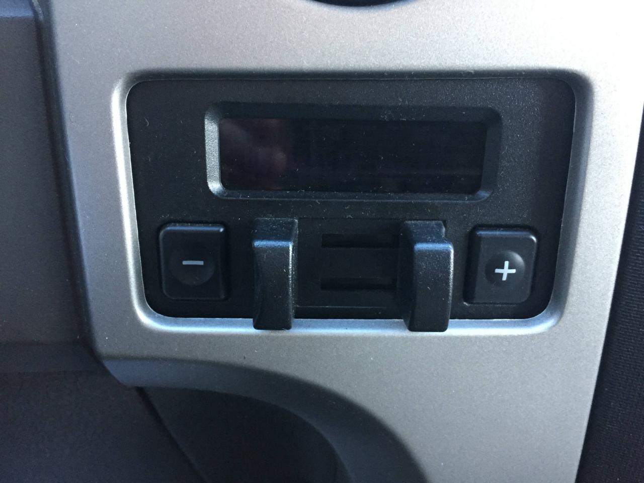 645727