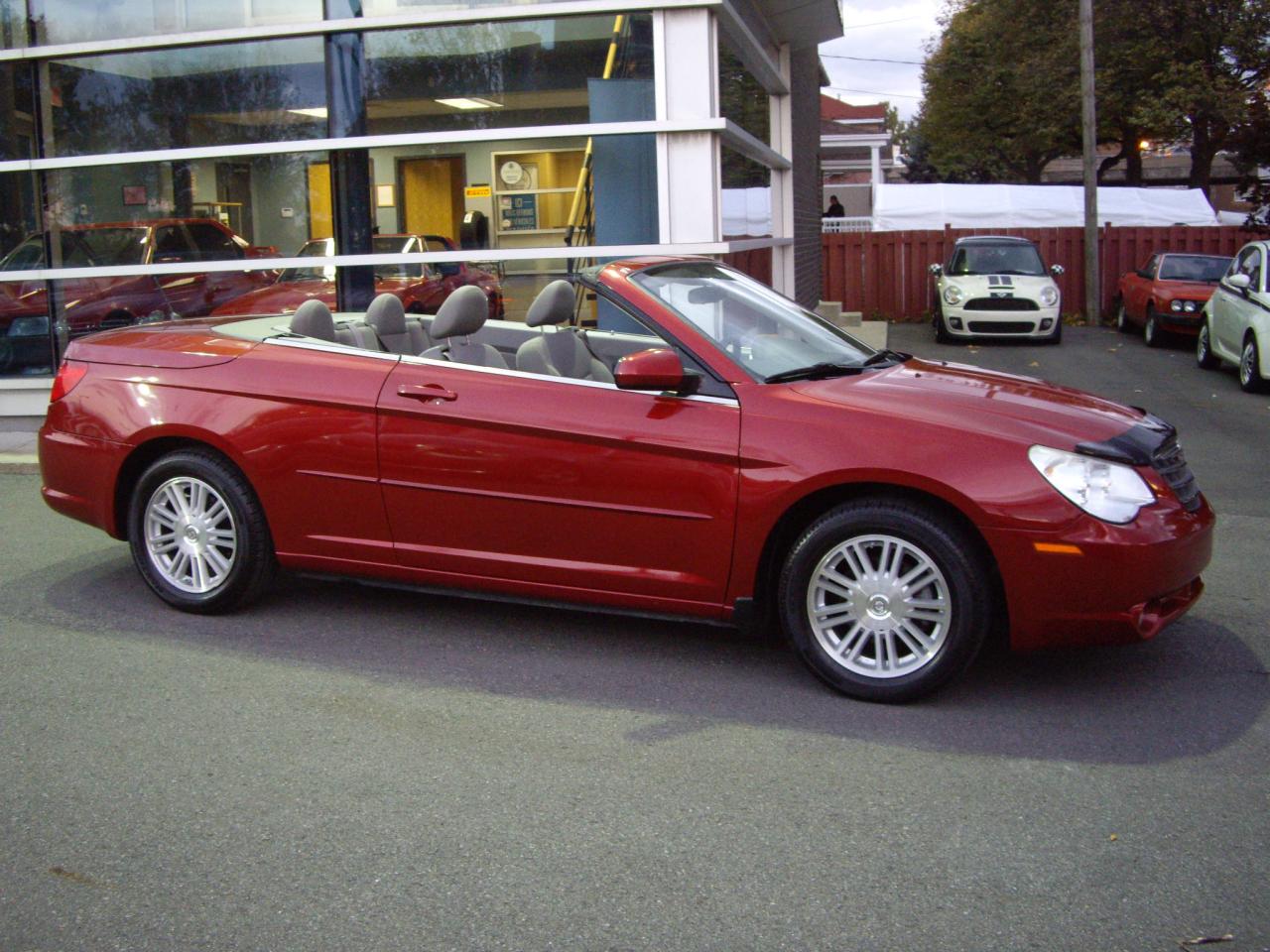 Used 2008 Chrysler Sebring cabriolet touring for sale in Montréal, QC