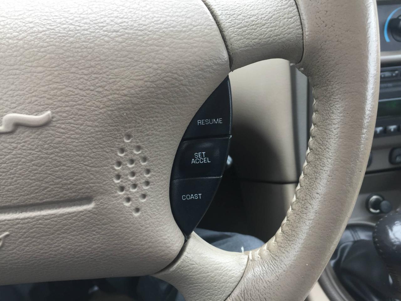 645735