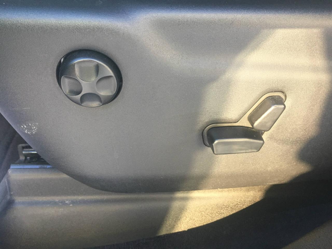 645741