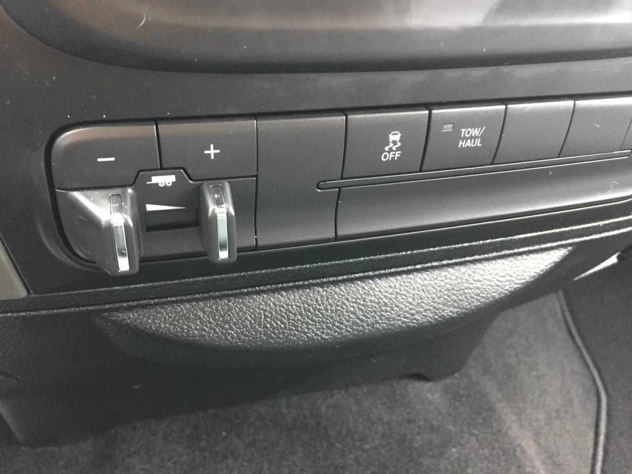 645763