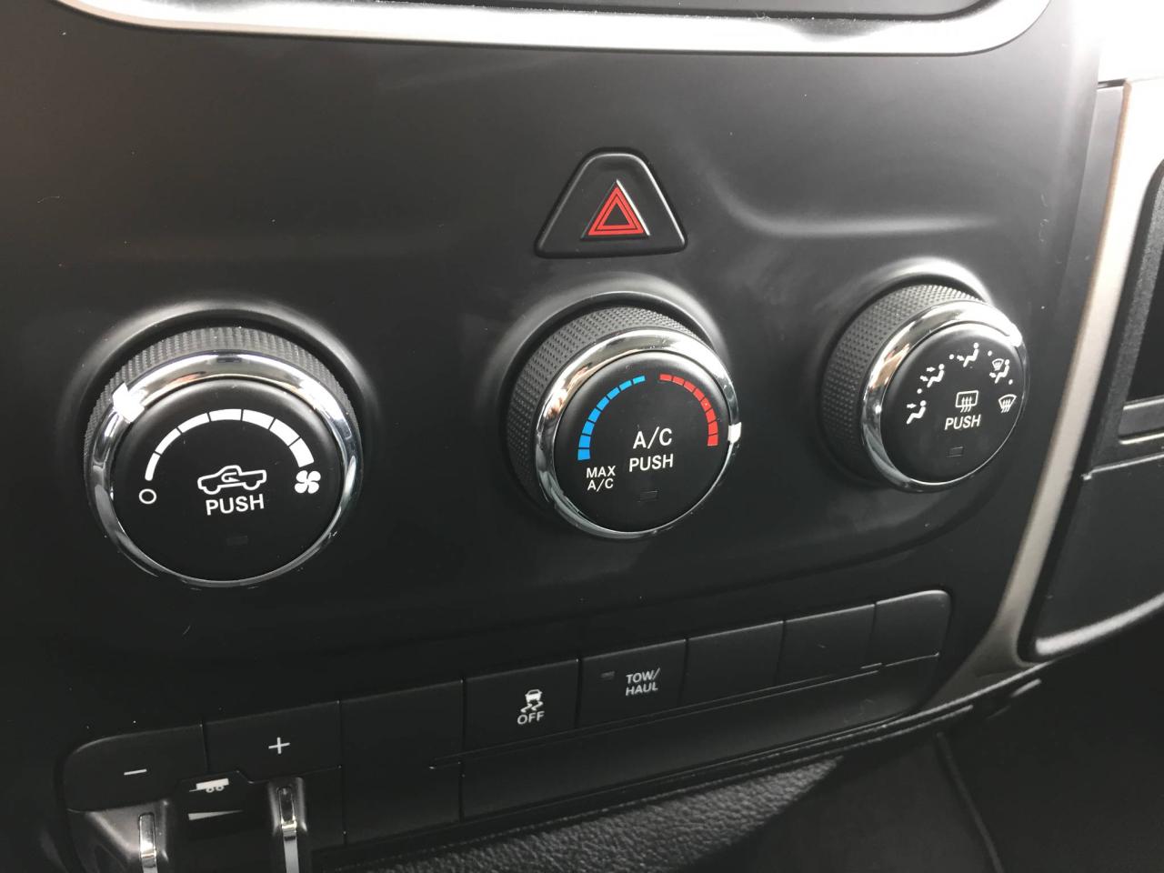 645763
