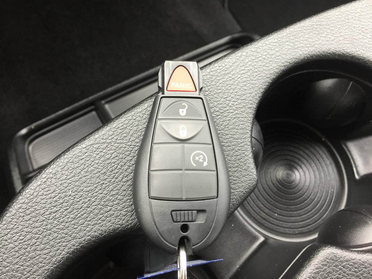 645763