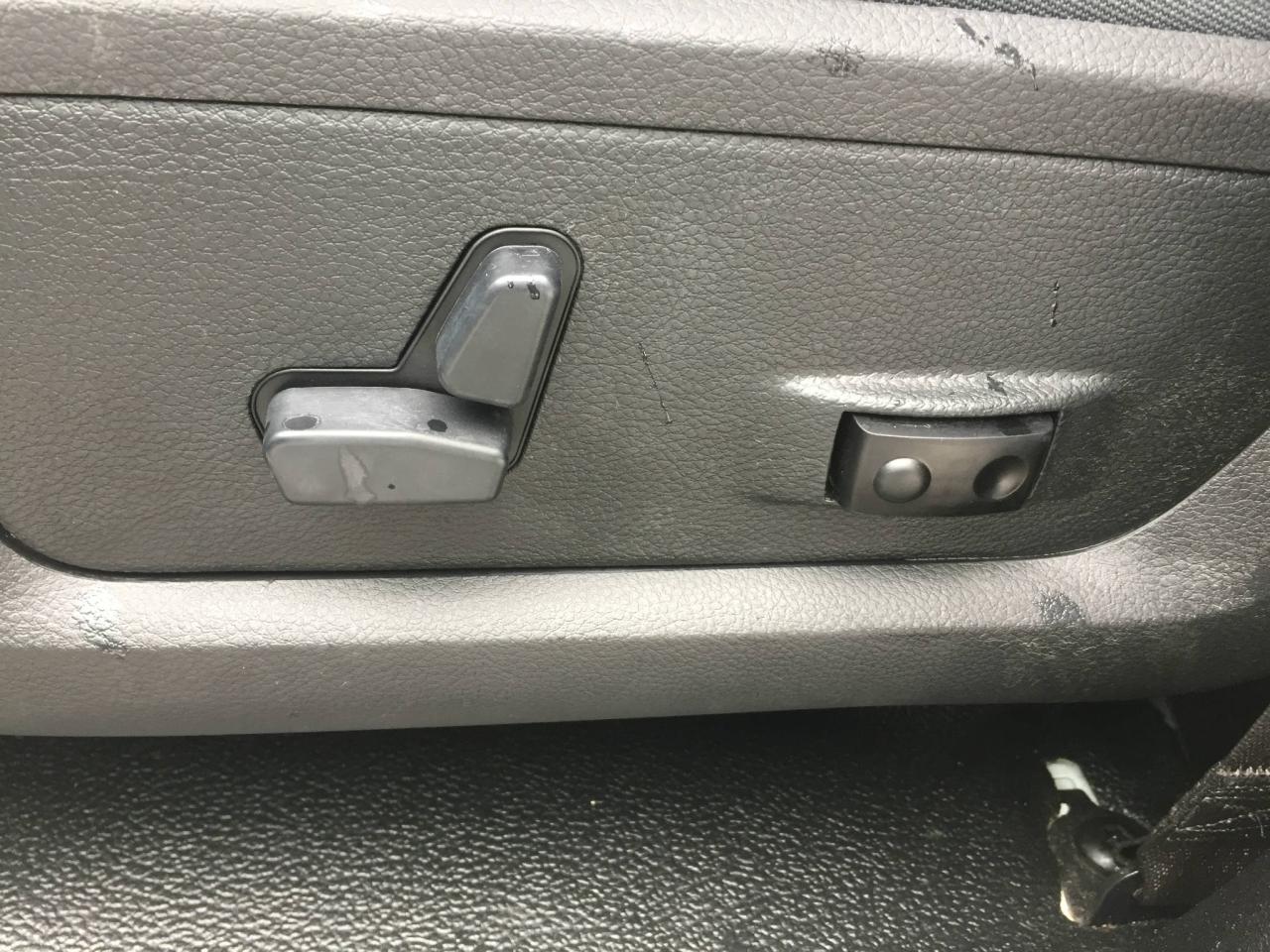 645783