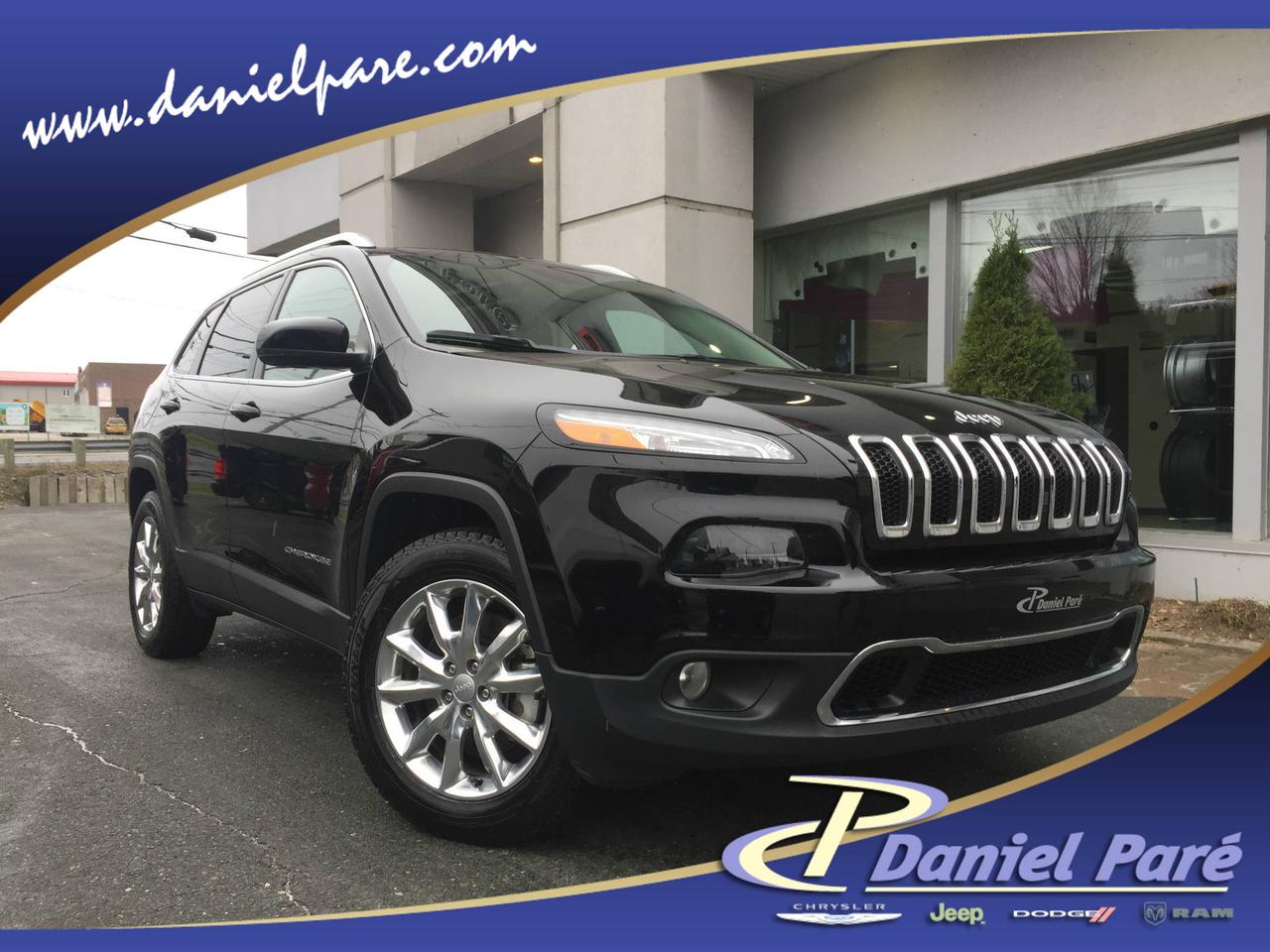 <a href=https://www.parechryslerstemarie.com/occasion/Jeep-Cherokee-2017.html>https://www.parechryslerstemarie.com/occasion/Jeep-Cherokee-2017.html</a>

COMME NEUF--GARANTIE--CLIMATISATION AUTOMATIQUE 2 ZONES--SIÈGES CHAUFFANT ET VENTILÉ--PHARES AUTOMATIQUE--VOLANT CHAUFFANT--PHARES ANTIBROUILLARD--ECRAN 8.4--CONTRÔLE AUDIO AU VOLANT--ENSEMBLE DE LUXE--MAG 18--DÉMARREUR A DISTANCE--CAMERA DE RECUL--SIÈGE CHAUFFEUR RADIO ET RÉTROVISEURS A MÉMOIRE--TOIT PANORAMIQUE--HAYON AUTOMATIQUE--SYSTEME DE NAVIGATION--BLUETOOTH--ET PLUS A VOIR--Les meilleurs taux de financement,un service rapide et courtois.
Problème de crédit,confidentialité et spécialiste pour financement 7 jours / 7 au 1-855-304-0575
Une vente sans pression et le meilleur rapport qualité prix sur le marché
Vous trouverez tout ça chez Daniel Pare a seulement 20 minutes des ponts dans Chaudière Appalaches.
Appelez nous pour un rendez vous.
Vous serez agréablement surpris