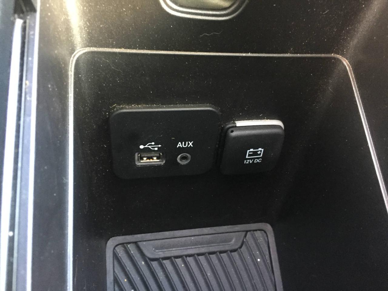 645812
