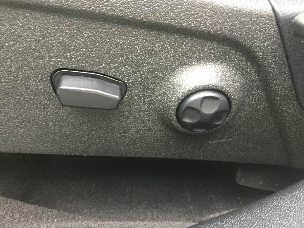 645821