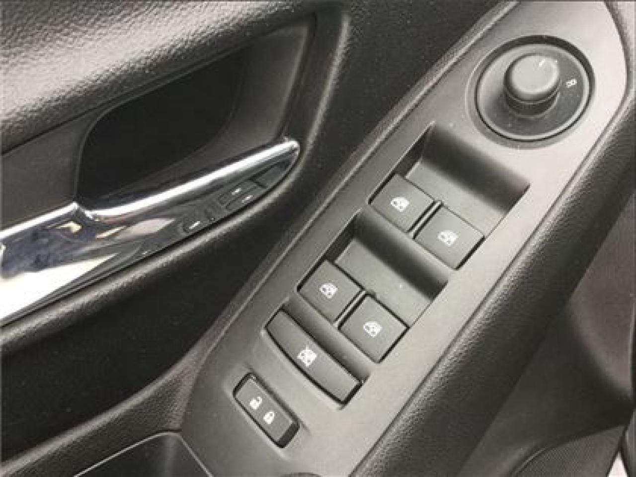 645851