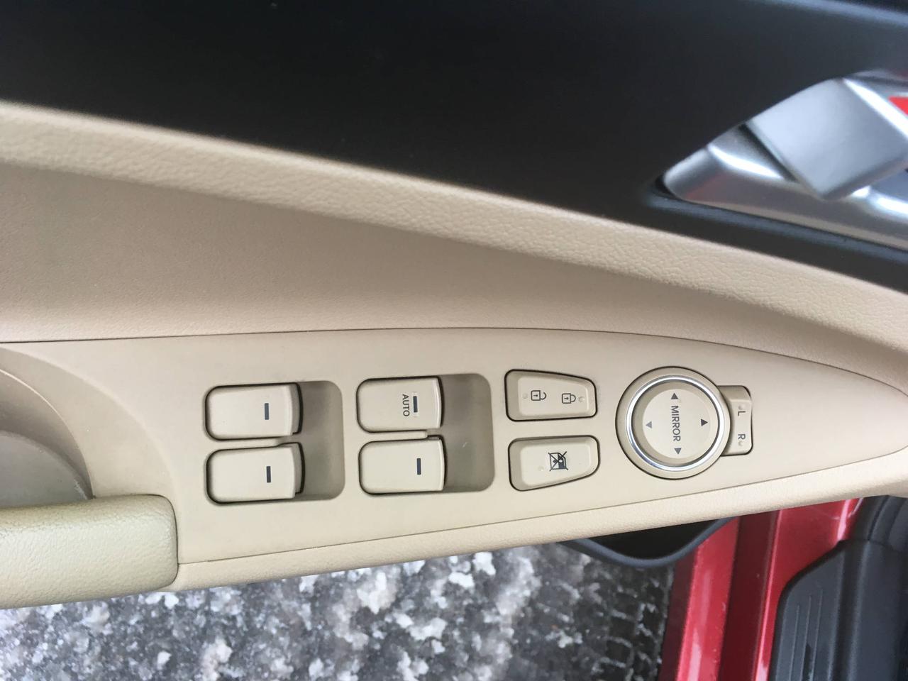 645875.11290961