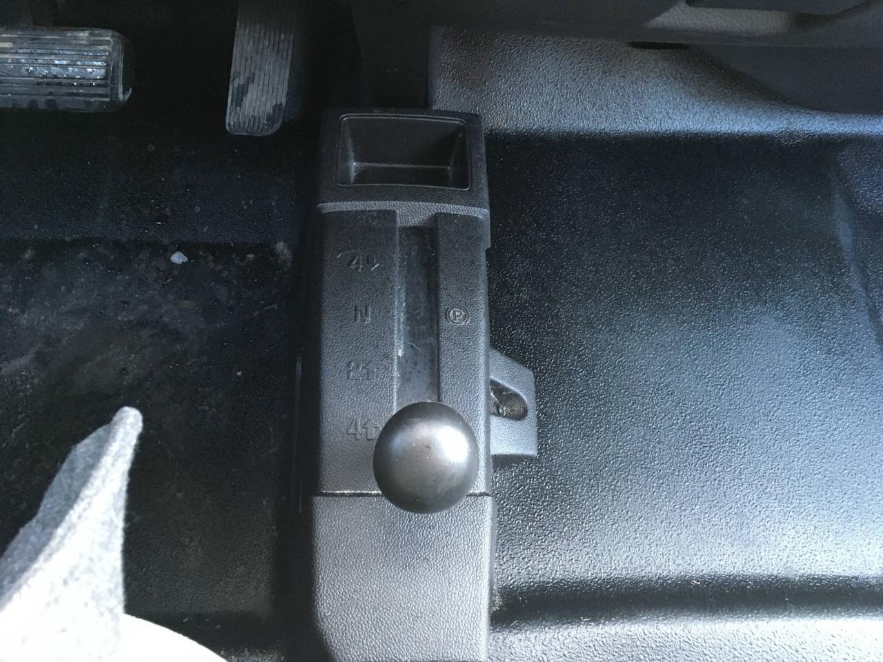 645890