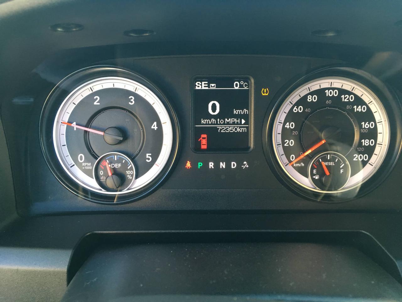 645907