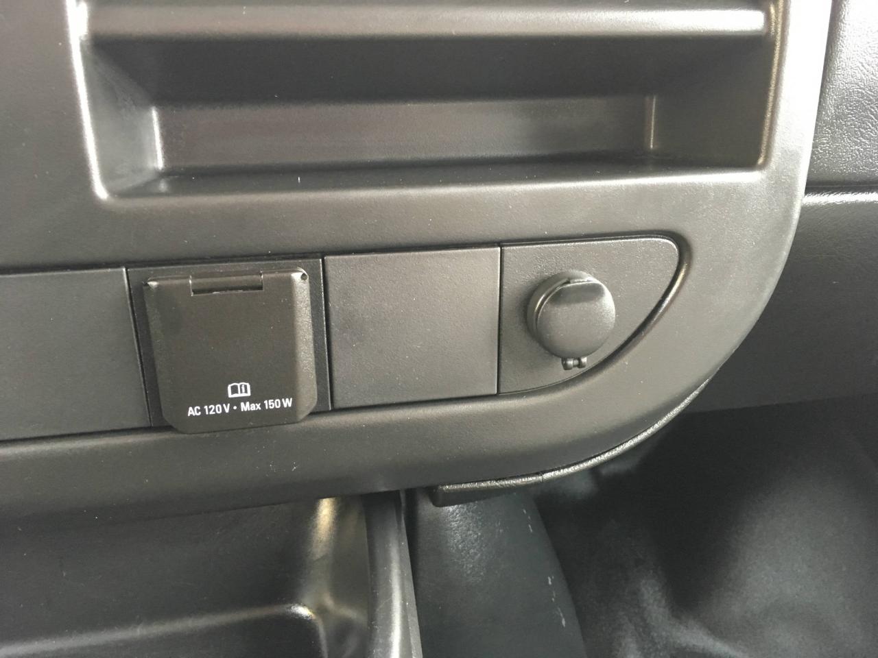 645936