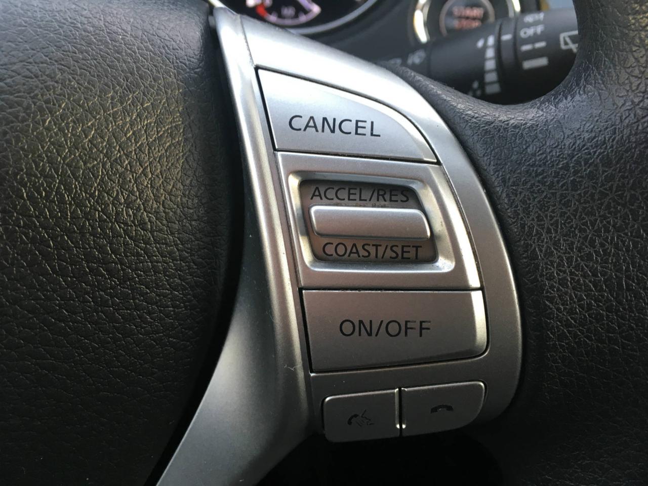 645943