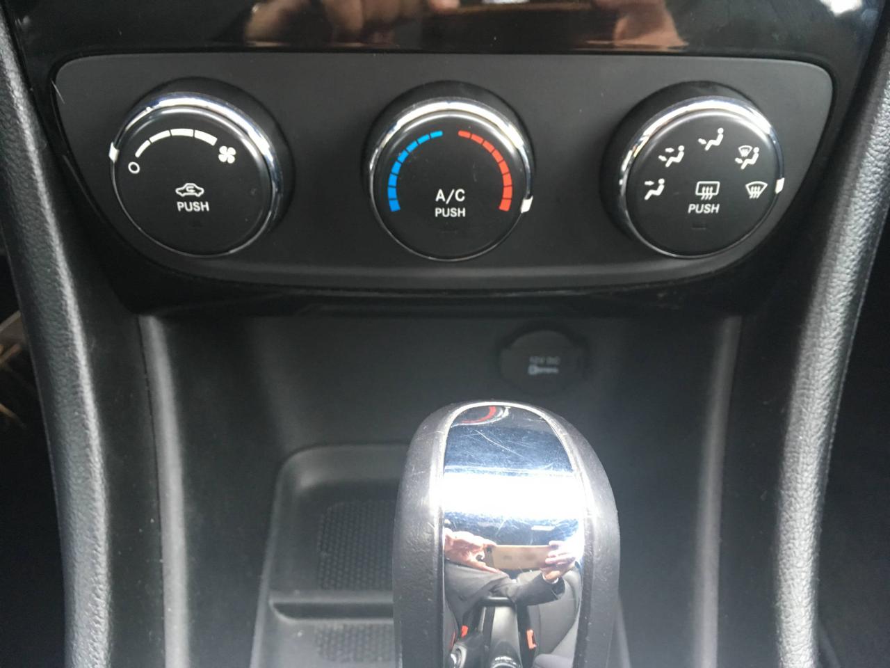 645986