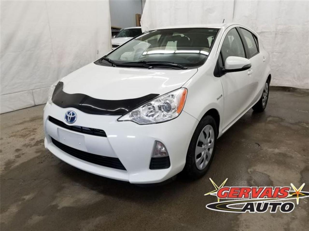 Used 2014 Toyota PRIUS C Hybride A/c for sale in Shawinigan, QC
