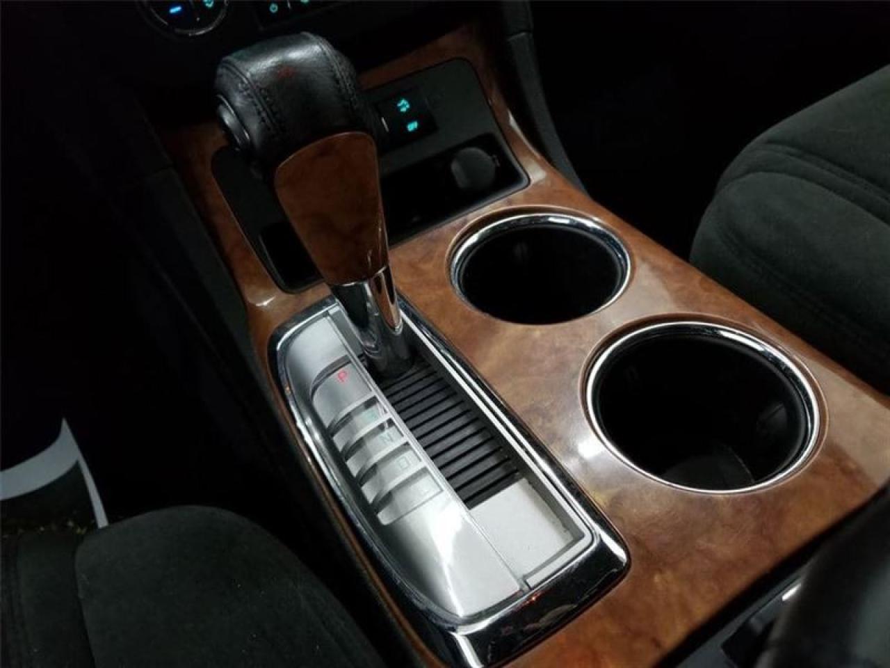 646043