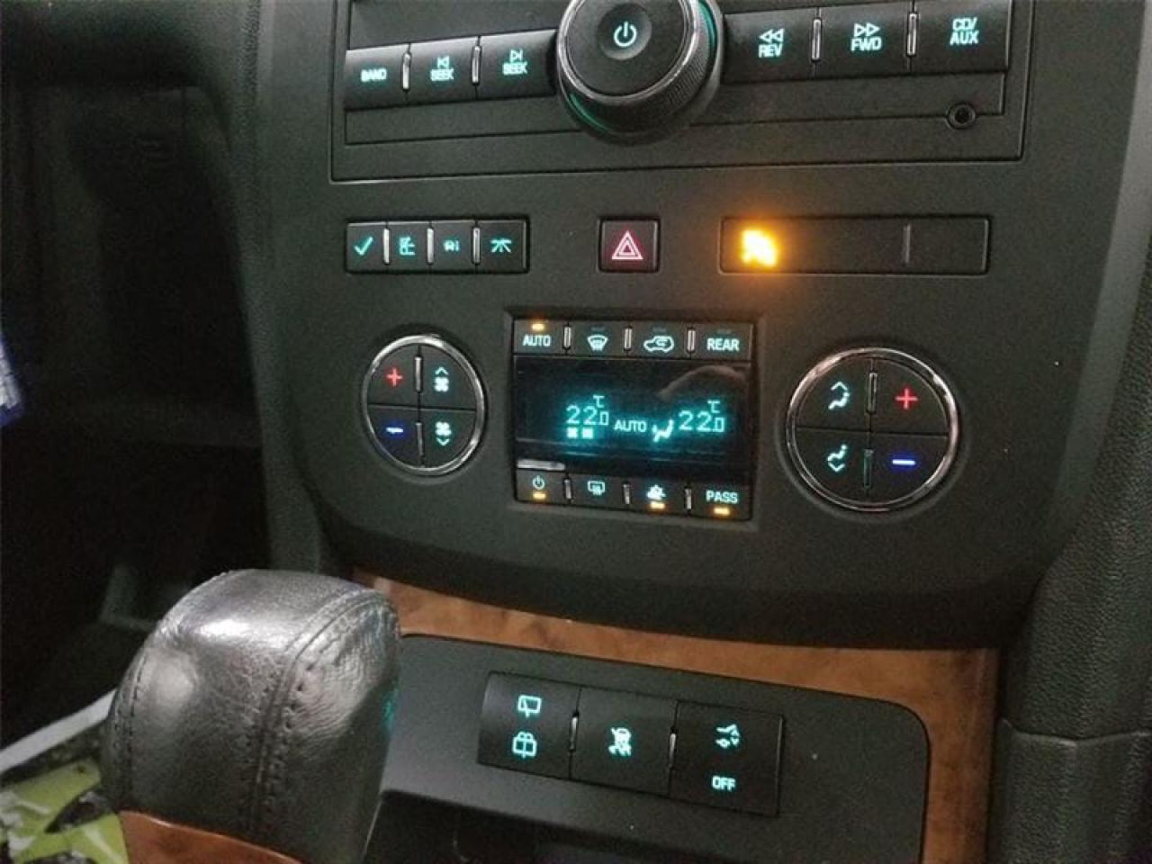 646043