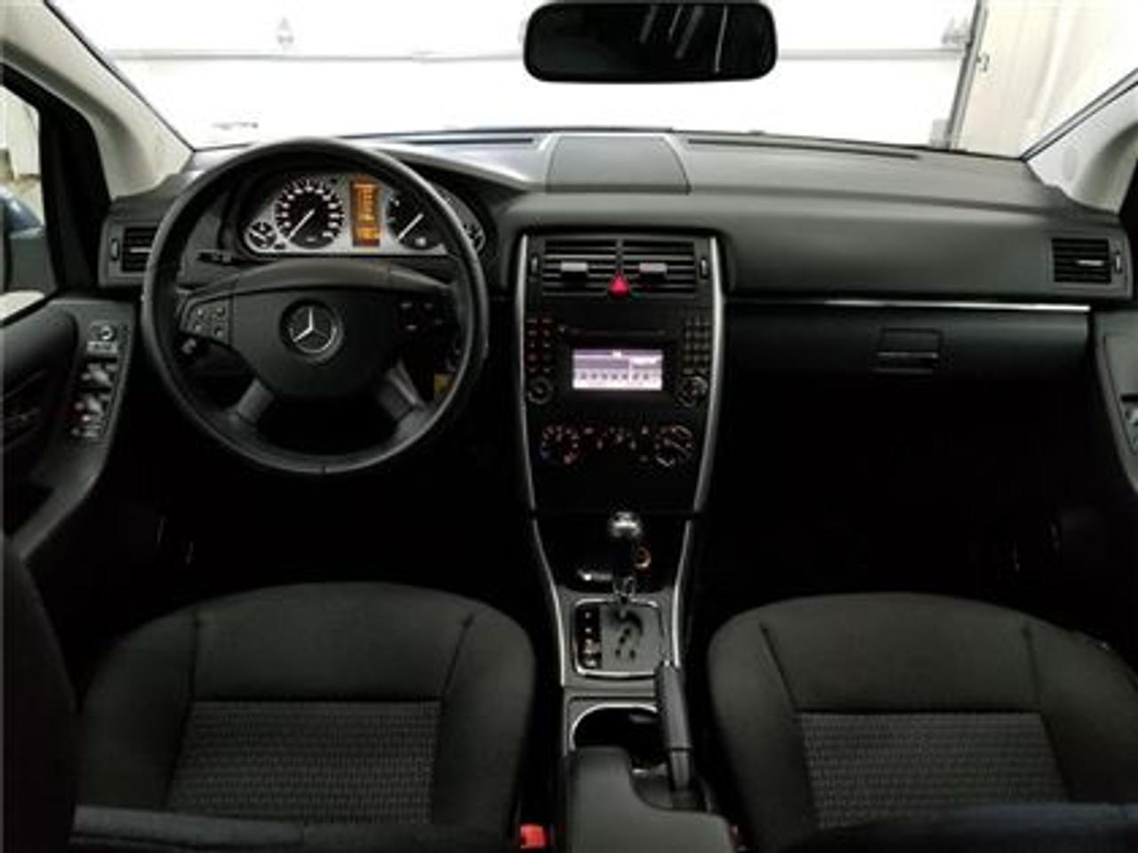 646104.11295718