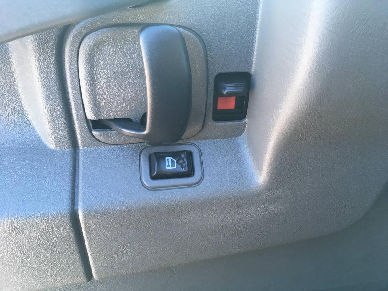 646143