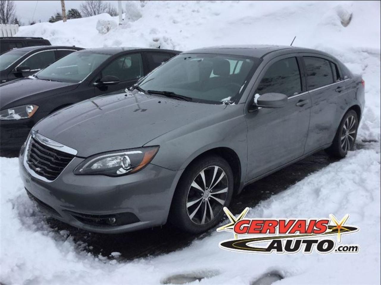 Used 2012 Chrysler 200 S V6 Navigation for sale in Shawinigan, QC