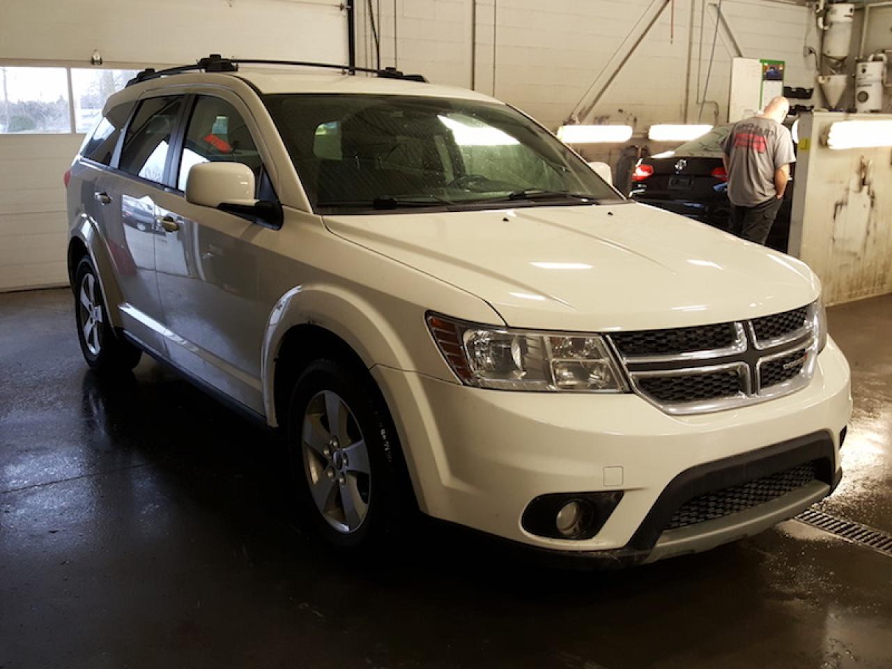 Used 2012 Dodge Journey Sxt V6 A/c for sale in St-Constant, QC