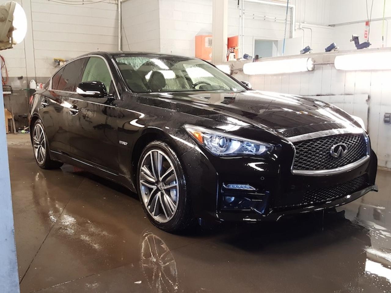 Used 2014 Infiniti Q50 Sport Hybride Awd for sale in St-Constant, QC
