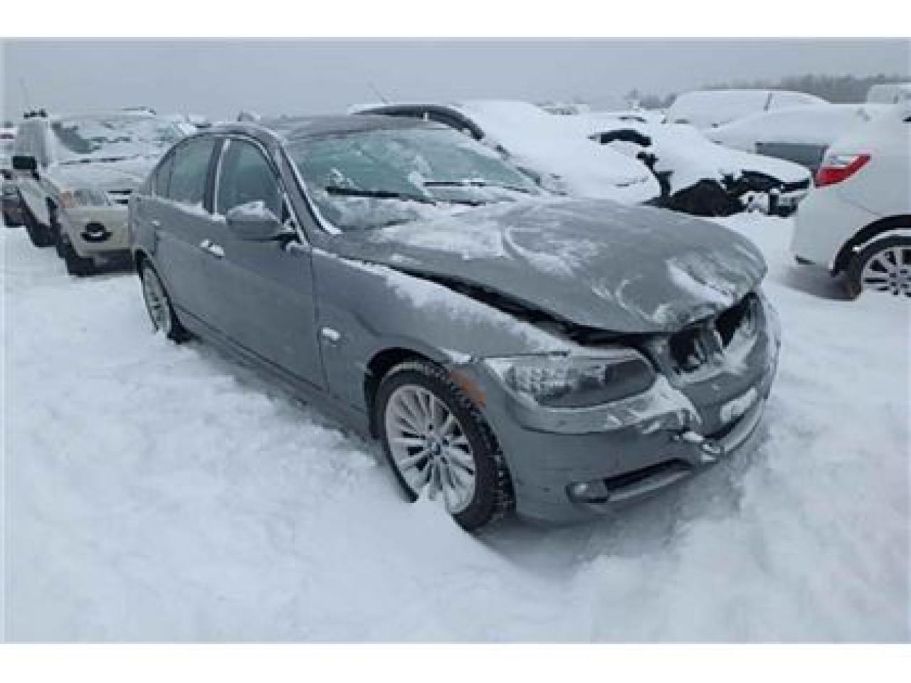Used 2011 BMW 328 i xDrive for sale in St-Philibert, QC
