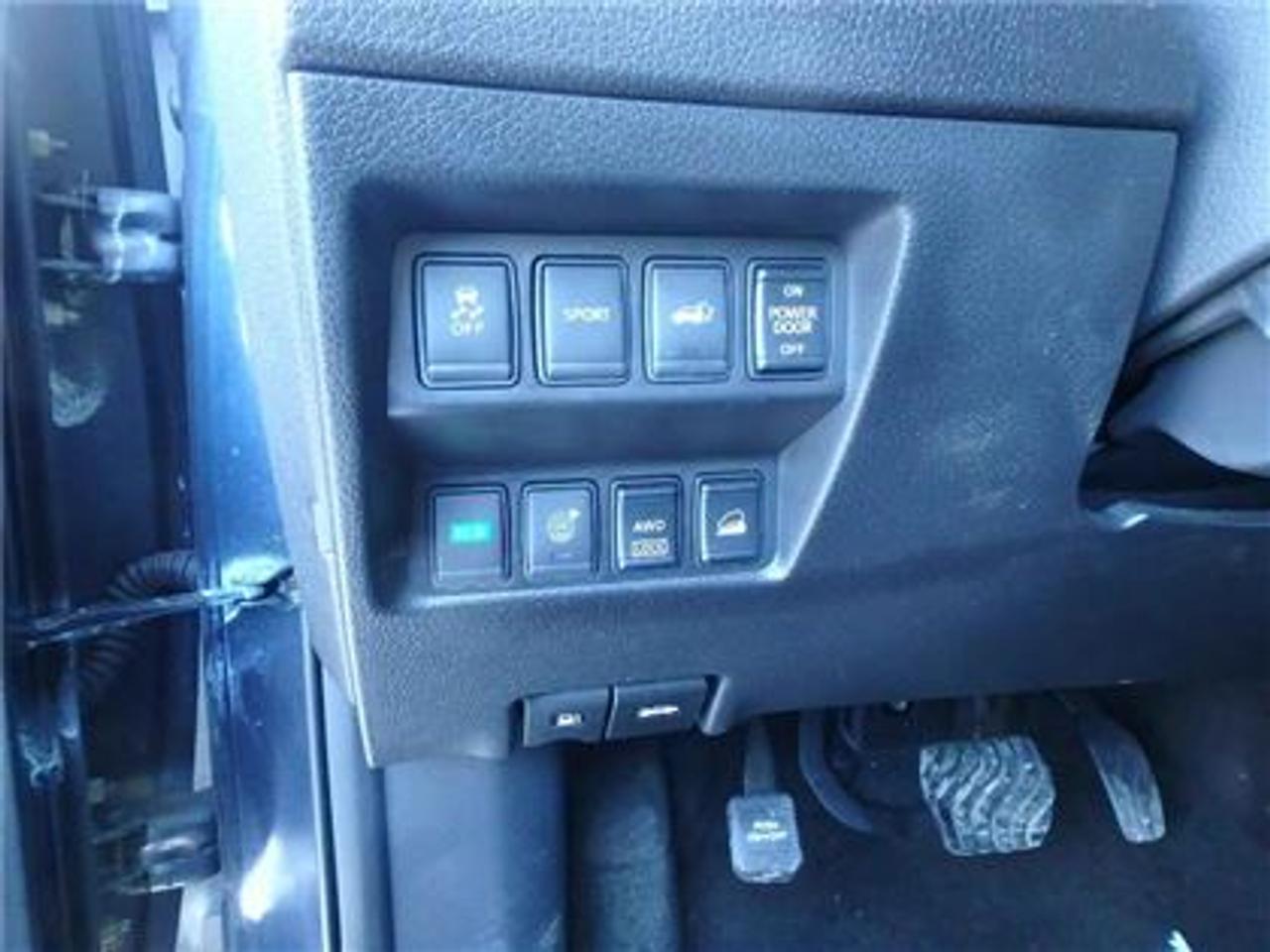 646342.11300555