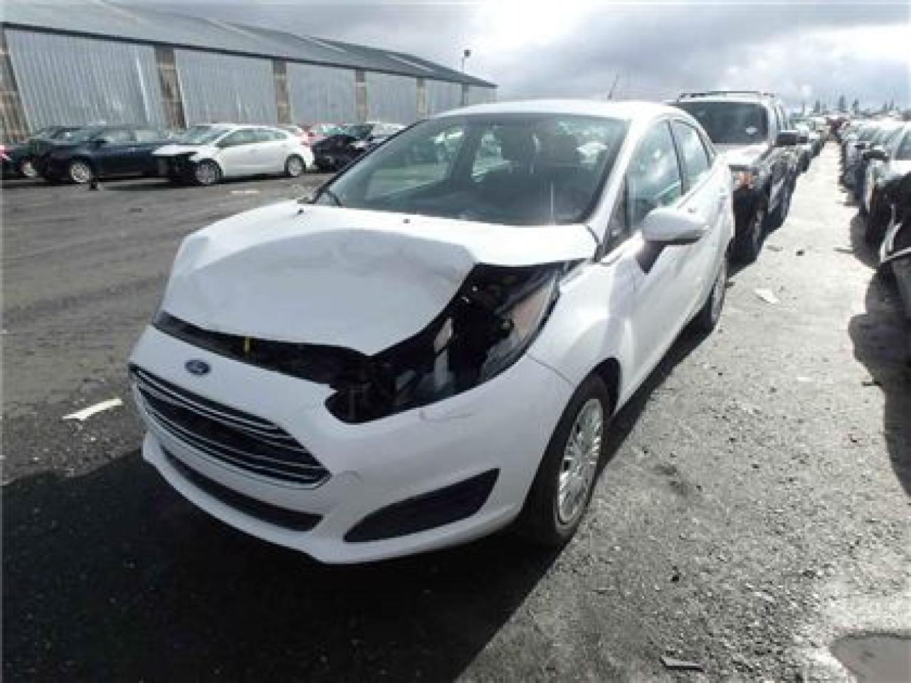 Used 2016 Ford Fiesta SE for sale in St-Philibert, QC