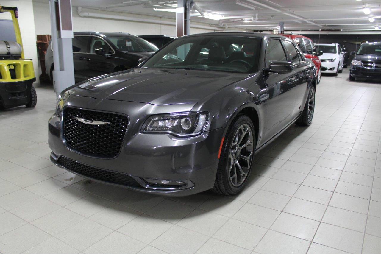 Used 2016 Chrysler 300 300S for sale in St-Eustache, QC