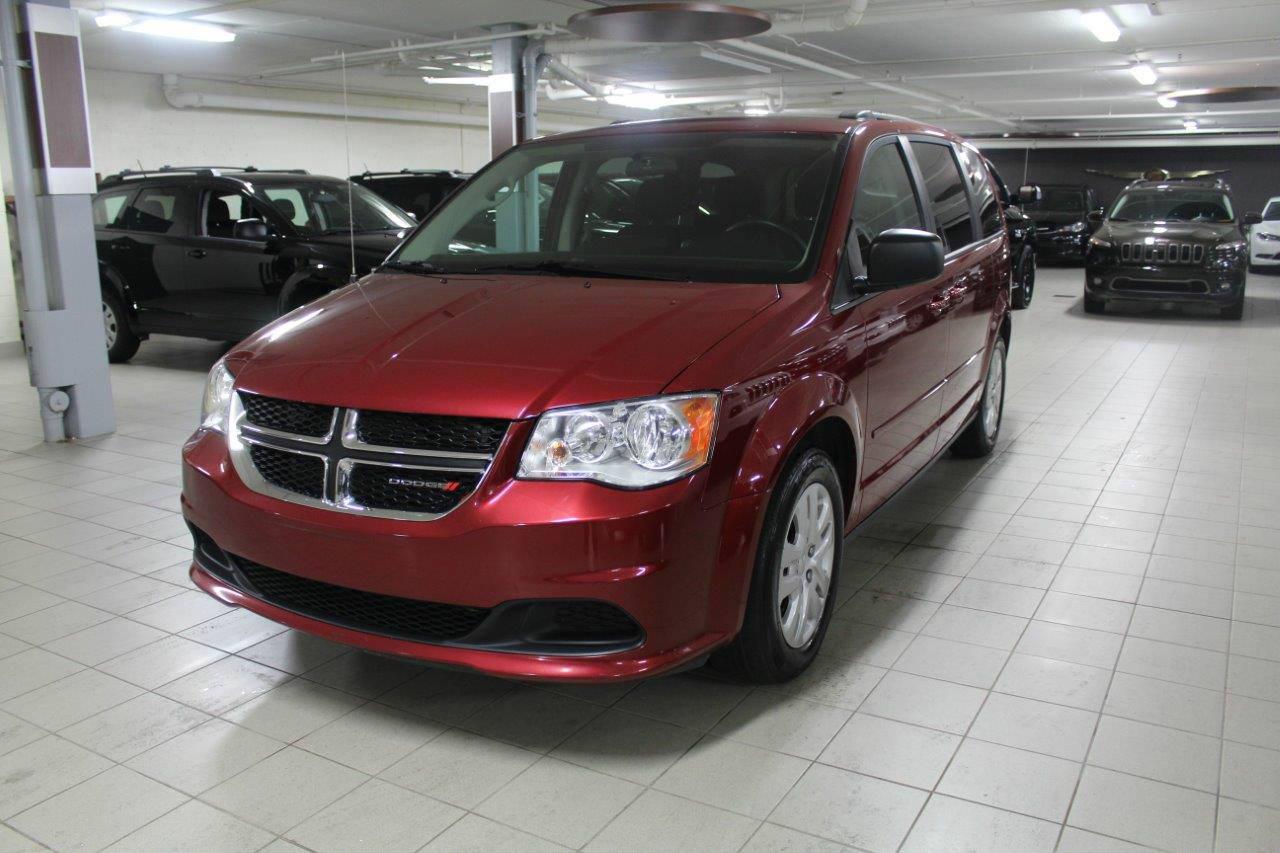 Used 2016 Dodge Grand Caravan Sxt Stow&go for sale in St-Eustache, QC