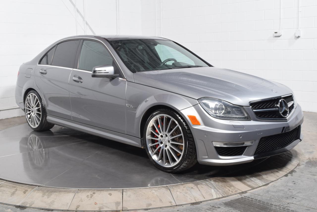 <a href=https://www.autoaubaine.com/Mercedes-Benz-GL320-c6960021.html>https://www.autoaubaine.com/Mercedes-Benz-GL320-c6960021.html</a>

BLUETOOTH 1200 véhicules - Livraison 24h - Financement facile à partir de 0.9% - Ouvert 7 jours / 5 soirs Automobile en Direct.com cest le plus gros inventaire de véhicules doccasion, avec toutes les marques et tous les modèles offert au meilleur prix. Cest aussi profiter de nombreux avantages exclusifs et dune gamme complète de services offerts en un seul endroit: - Livraison rapide en moins de 24h. - Financement facile sur place à partir de 0.9%. - 2ième et 3ième chance au crédit 100% approuvée. - Allocation incroyable pour vente et échange de véhicule sur place. Au delà des véhicules, Automobile en Direct.com, cest une équipe de 150 passionnés qui vous accueille dans une ambiance sincère, amicale et courtoise. Il ny a pas de fla-fla ou de pression inutile. Vous vendez votre véhicule? Nous achetons au meilleur prix même si vous nachetez pas avec nous. Passez nous voir en magasin ou prenez rendez-vous pour un essai routier. Faites vite. Chaque véhicule est unique. Ce véhicule ne correspond pas exactement à ce que vous recherchez? Visitez Automobile en Direct.com, nous avons accès à toutes les marques et tous les modèles au meilleur prix garanti. Automobile en Direct.com - Encore mieux que du neuf. Automobile en Direct.com is the largest used car inventory with all makes and models offered at the lowest price. They also offer access to exclusive offers and services in one location: - Fast delivery in less than 24 hours. - Easy financing starting at 0.9%. - 2nd and 3rd credit chance 100% approved. - Best value offered for your trade-in. Beyond the vehicles, Automobile en Direct.com is a team of 150 pasionnate people that welcome you in a simple, friendly and nice atmosphere. There is no run-around or pressure when you deal with us. Are you selling your vehicle? We buy at the best price, even if you dont buy with us. Visit us in store or make an appointment for a test drive. Hurry hup, every vehicle is unique. This vehicle does not match exactly with what you want? Visit us at Automobile en Direct.com, we have access to all makes and vehicle at the lowest price guaranteed Automobile en Direct.com - Even better than new.