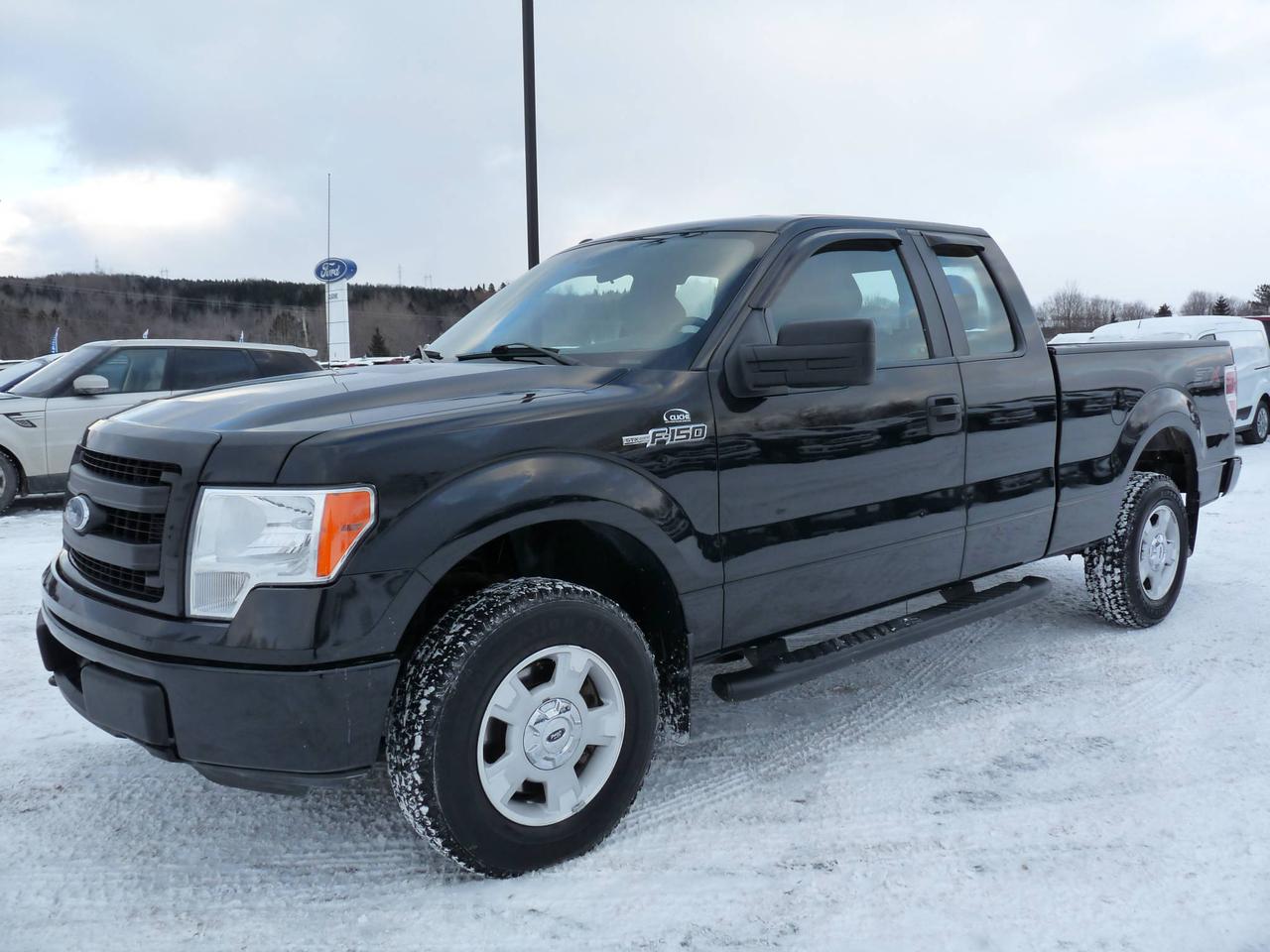 <a href=https://www.clicheautovallee.com/occasion/Ford-F150-2014.html>https://www.clicheautovallee.com/occasion/Ford-F150-2014.html</a>

CAMÉRA DE RECUL, ENS. REMORQUAGE, BOITE DE 6,5 PIED, 4X4, RÉGULATEUR DE VITESSE, AUX, MOTEUR V6 3,7 DE 302 CHEVAUX,FINANCEMENT DISPONIBLES, NOUS REPRENONS LES ÉCHANGES.

Cliche auto Ford est un concessionnaire Ford qui a pignon sur rue depuis 1927.  Nous sommes à Vallée-Jonction, dans la région le la   Beauce, dans Chaudière Appalaches  à proximité de Saint-Georges, Sainte-Marie, Beauceville, Saint-Joseph,  Fampton, Saint-ange, Sainte-Marguerite, Sainte- Hénédine, Saint-Elzérar, Saint-Bernard, Saint-Isidore, Saint-Lambert, Saint-Henri.  Nous sommes situé à 20 minutes de lévis et du pont Pierre Laporte et à seulement 30 minutes de Québec.
Nous avons un vaste choix de voiture (sedan, hatchback, hayon,  5 portes, convertible, décapotable, coupé). 
Ou si vous préférez choisissez dans notre gamme d utilitaire sport VUS, SUV  à motricité : 4x4, awd,  4wd, traction intégrale, deux roues motrices (2rm, 2wd) propulsion, traction avant. 
Nous avons le camion ou  pick up que vous avez besoins qu il soit : crew cab, 4 portes, king cag, super cab, mega cab, extended cab, cabine régulière) nous l avons pour vous.
Nous avons également des véhicules familiaux comme des mini fourgonnettes,  Caravan 
Nous offrons des véhicules de toutes  marques : Chevrolet, GMC, Kia, Hyundai, Honda, Toyota, Dodge, Ram, Jeep, Volkswagen, Subaru, Mazda.
Nous offrons le service de financement à des taux à partir de 1.9%, financement 100$ approuvé pour première chance, deuxième chance, travailleurs autonome, retraités. 
Visitez notre site web au : www.clicheauto.com