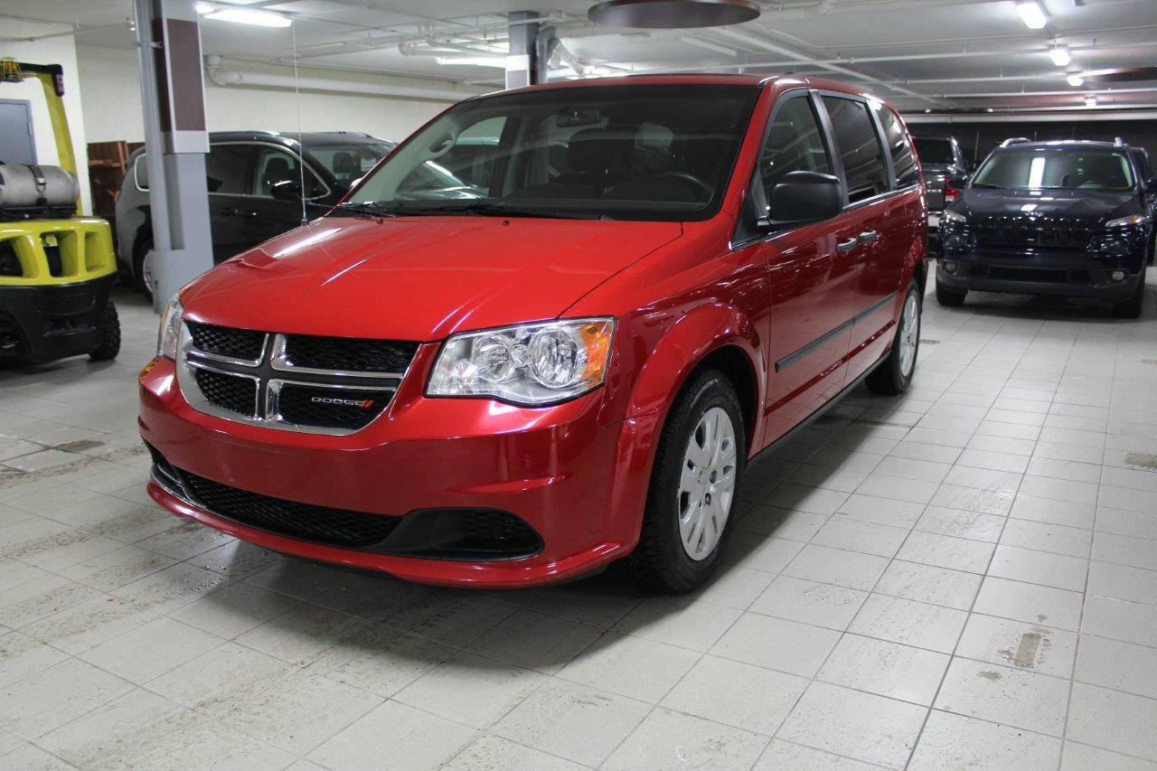 Used 2015 Dodge Grand Caravan SE for sale in St-Eustache, QC