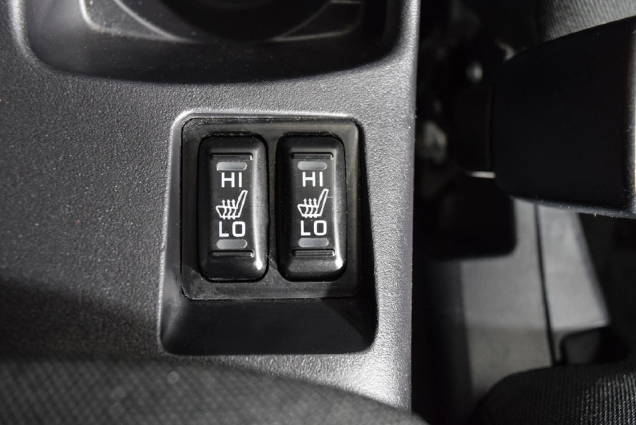646864