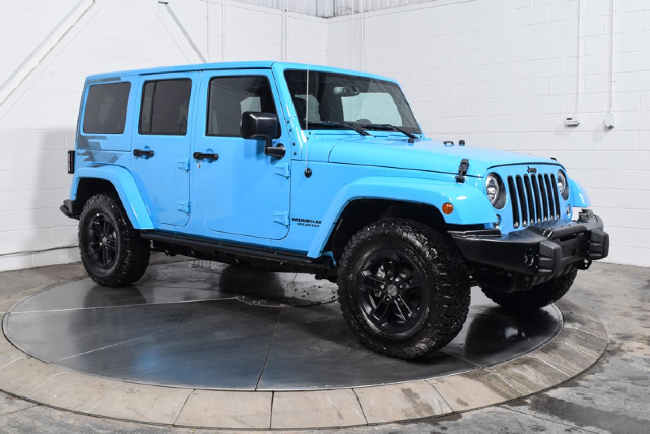 Used 2017 Jeep Wrangler Unltd Winter 4x4 for sale in St-Constant, QC